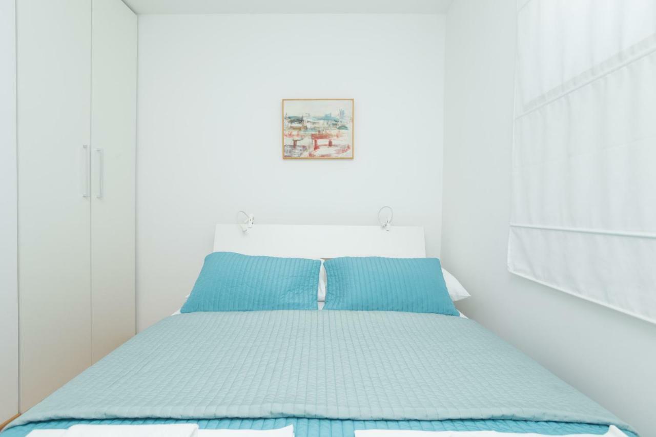 Alpeza Apartments Bol Pokój zdjęcie