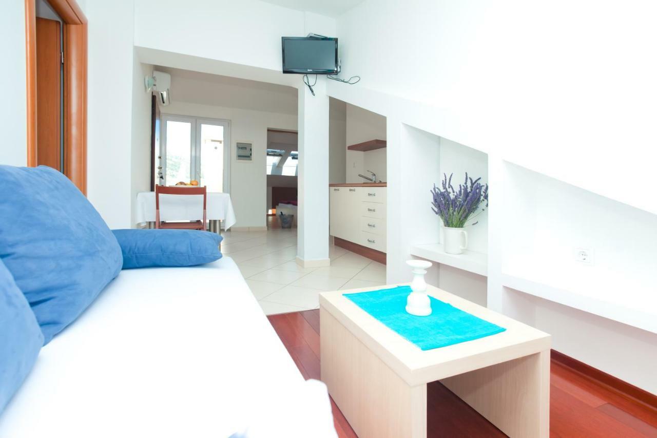 Alpeza Apartments Bol Zewnętrze zdjęcie